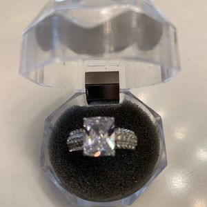 925 Sterling Silver Engagement Ring